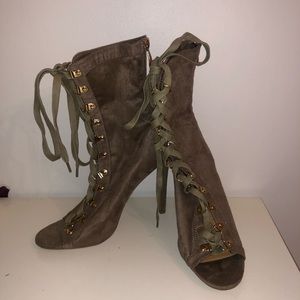 Suede Lace Up Heeled Boots